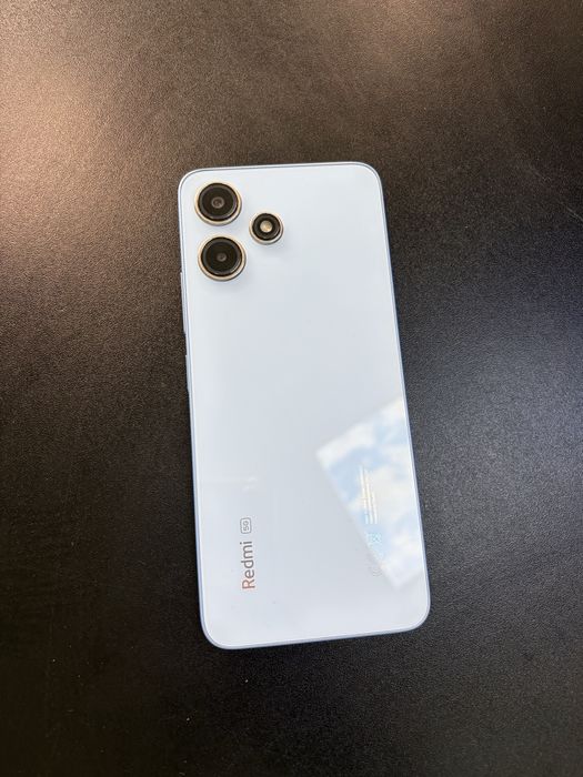 Redmi 12 5g чисто нов