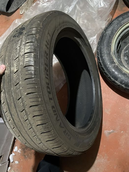 Покрышка шины 235,55,18
