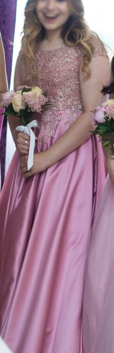 Продаю вечернее платье