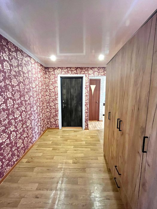 Продаётся 3 комн квартира