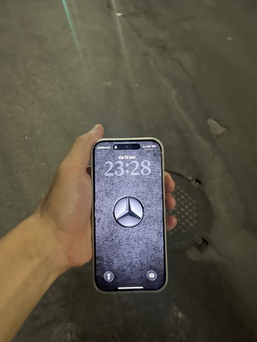 iphone 17 pro silver