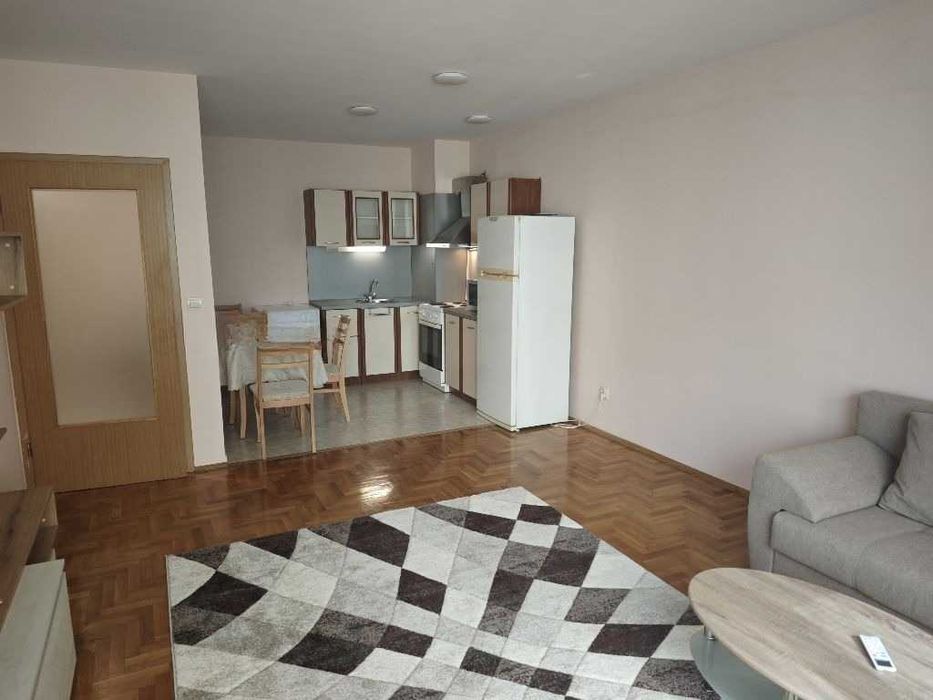 Дава се под наем Двустаен апартамент в София, Манастирски ливади - 68 кв.м за 600 € - Снимка #2