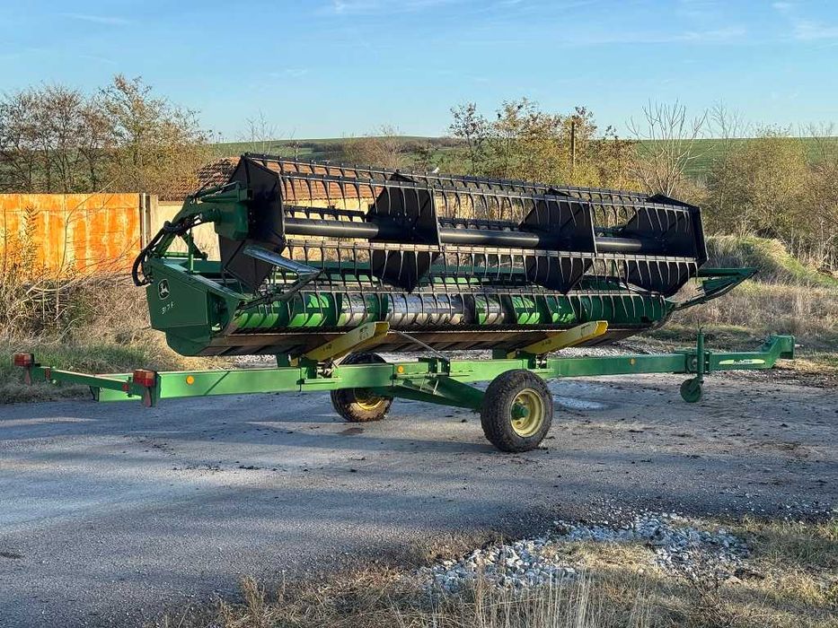 Комбайн John Deere W440 Лизинг