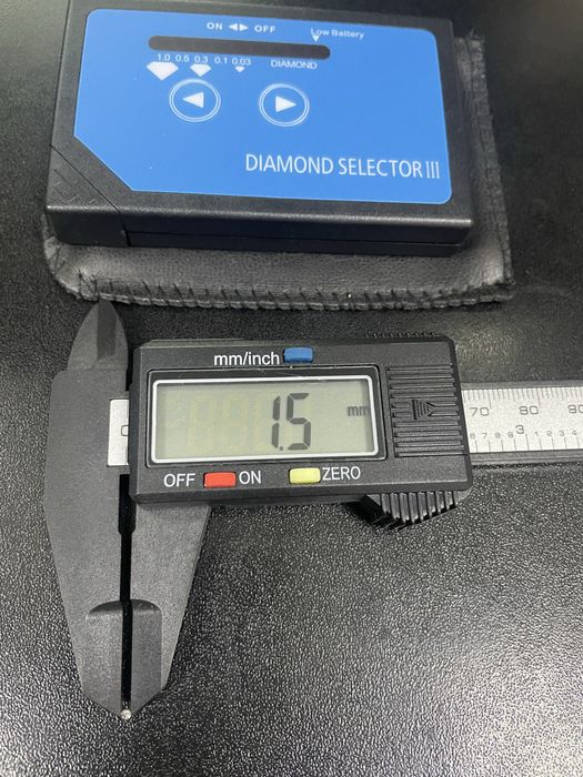 Бриллиант натуральный 0.015 карат