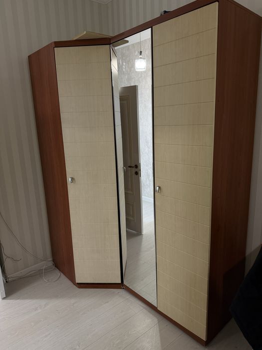 Продам шкаф и комод