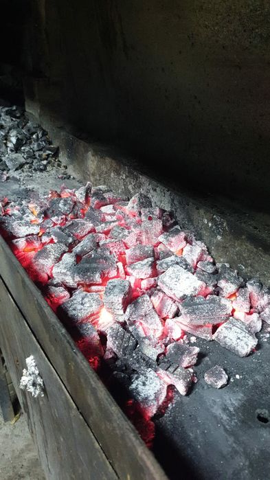 Древесный уголь для шашлыка