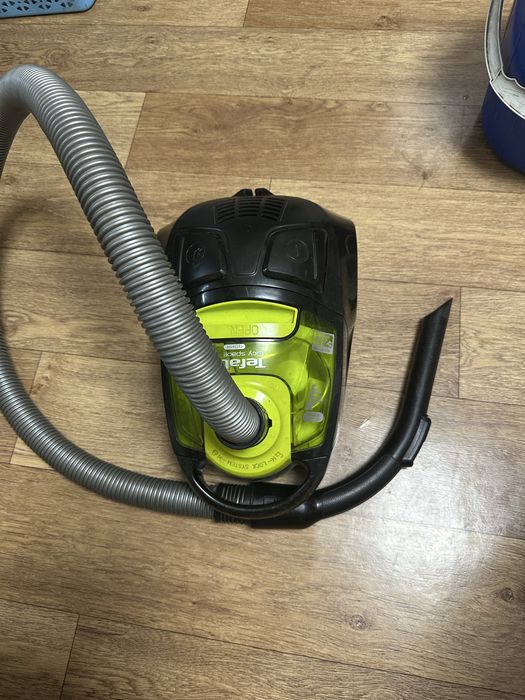 Продам пылесос TEFAL