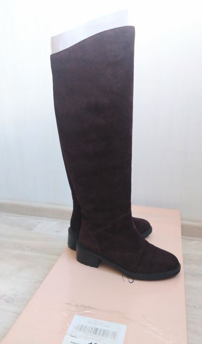 Замшевые сапоги-ботфорты Эконика продам