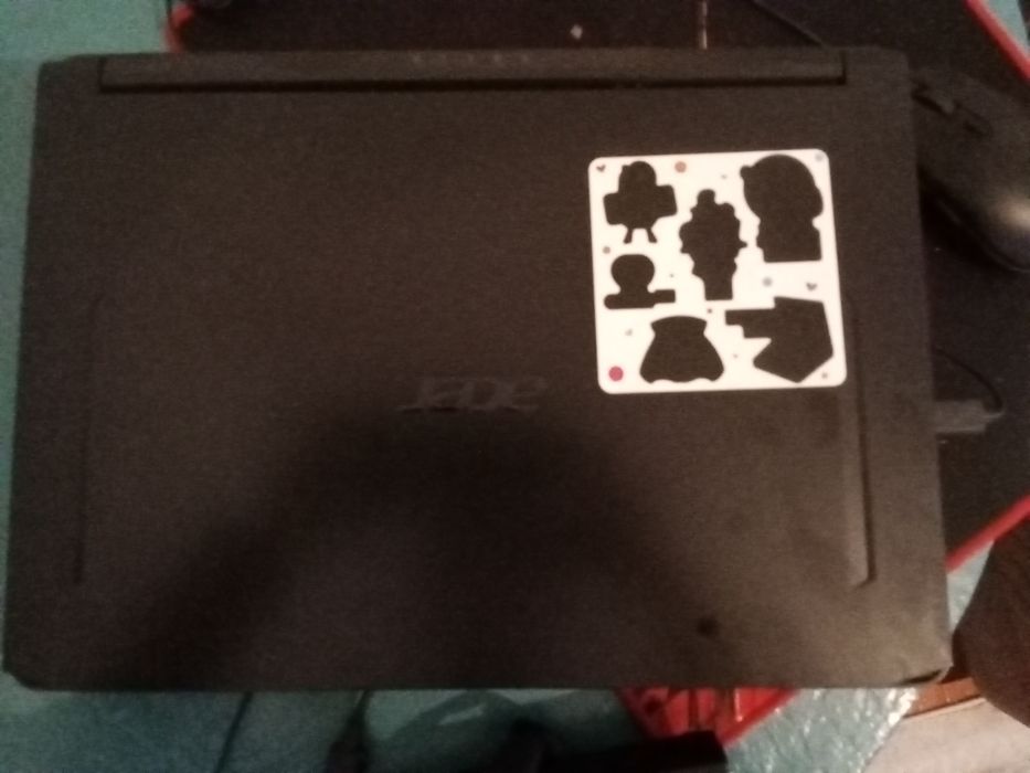 Ноутбук без горантий стоющий