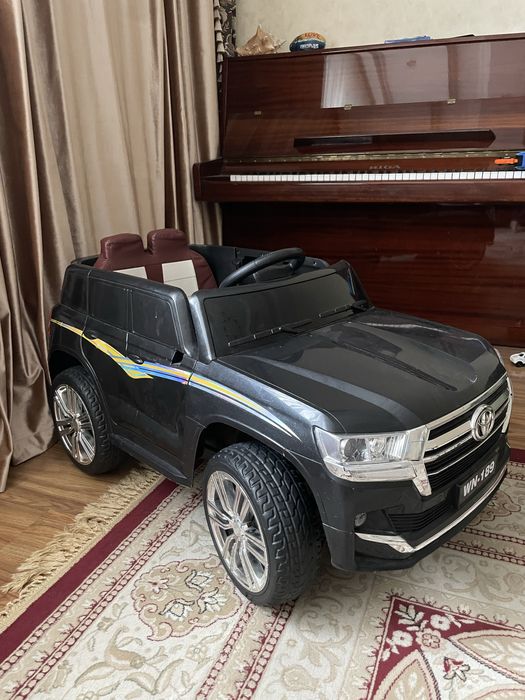 Детская машинка, б/у