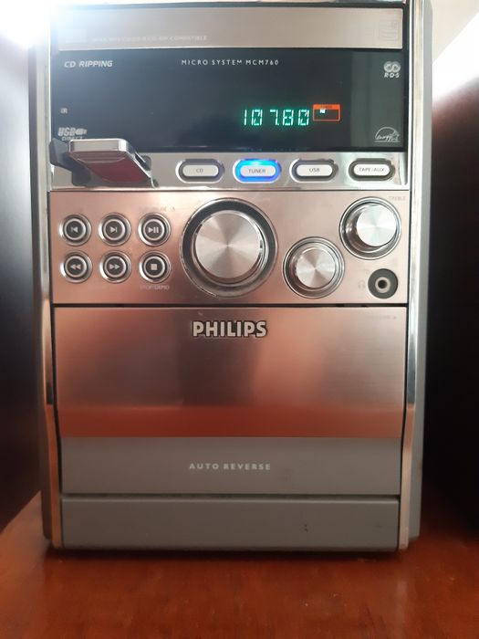 Музцентр Phillips mcm 760