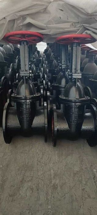 Задвижки. Чугунные и стальные задвижки.