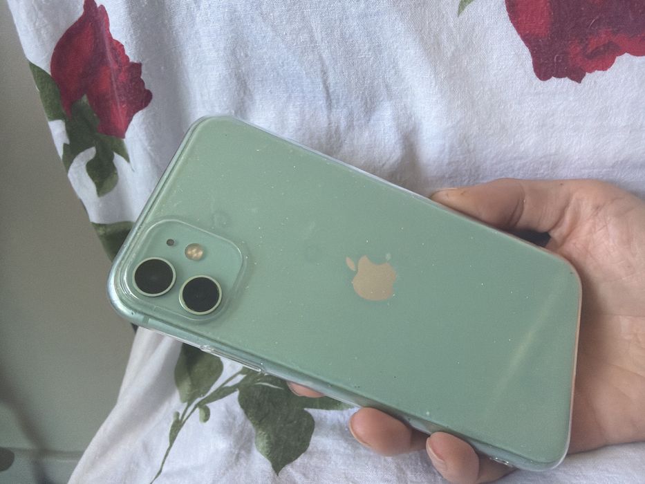 iPhone 11 64 GB