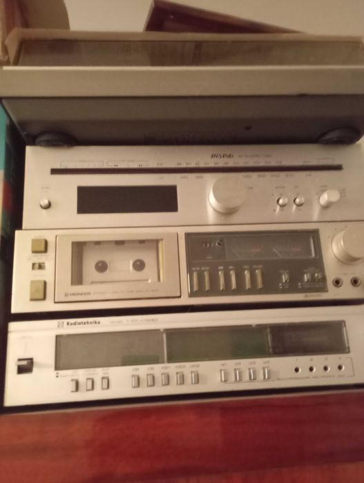 Продам Усилитель Grundig sv,-40