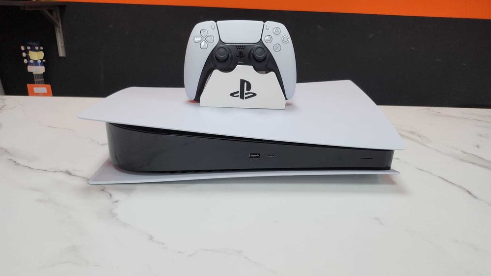 UP Bucuresti/ Consola Playstation 5(PS5), Controller/ Garantie