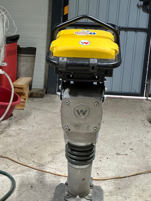 Compactor mai wacker neuson as50e