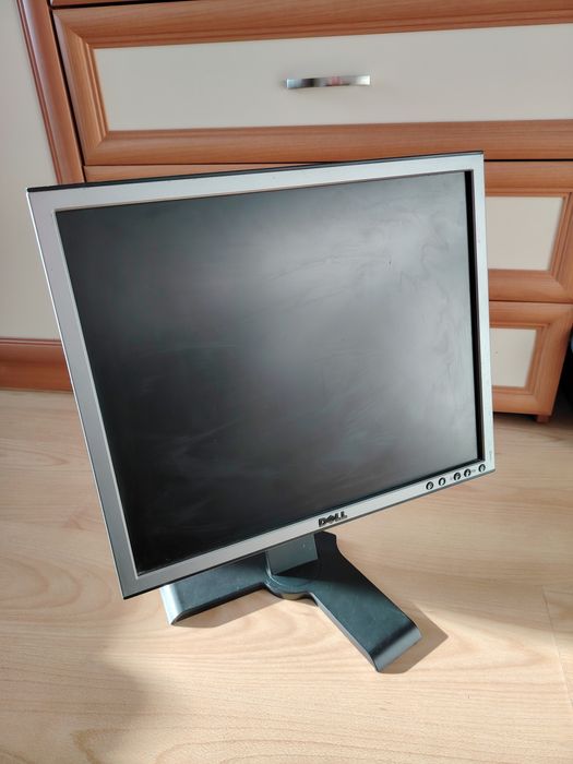 Монитор Dell Professional P190S