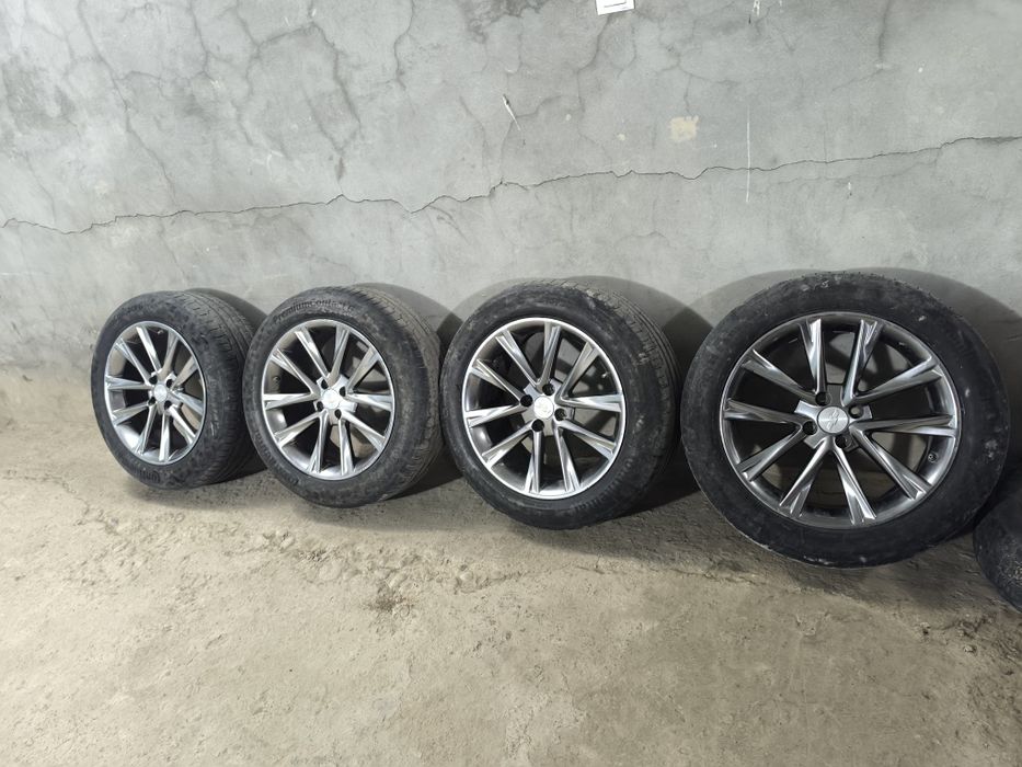 Diska balon 215/45/17R