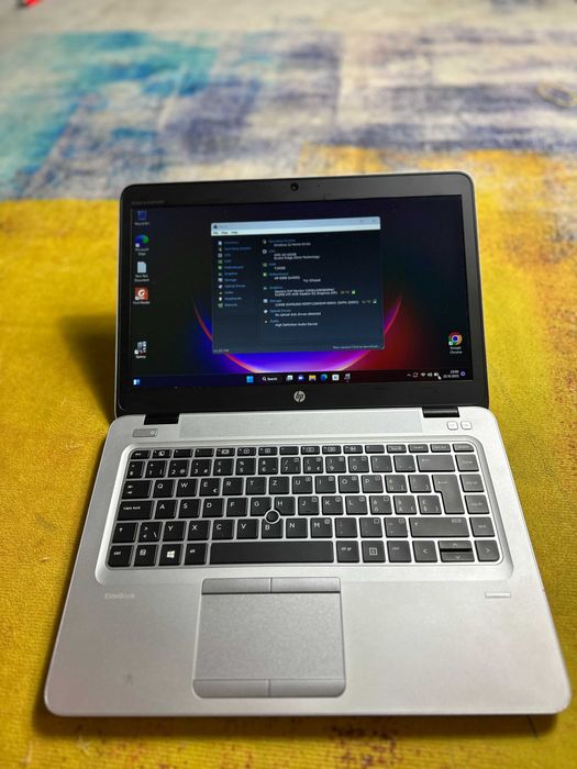Laptop Hp elitebook ,amd pro a8, gen 9