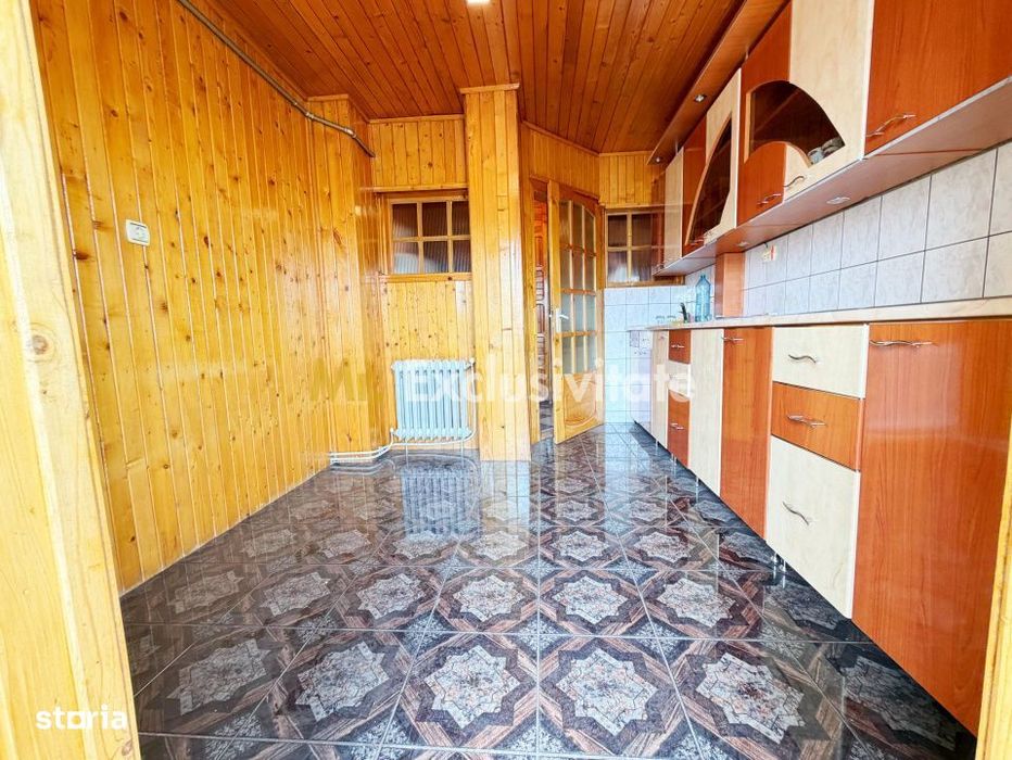 Apartament 3 camere decomandat + mansarda Curtea de Arges - Ivancea