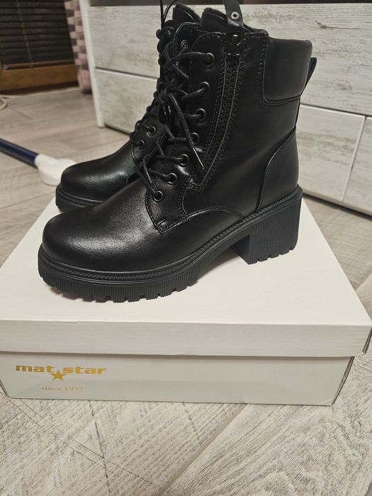 Дамски зимни боти