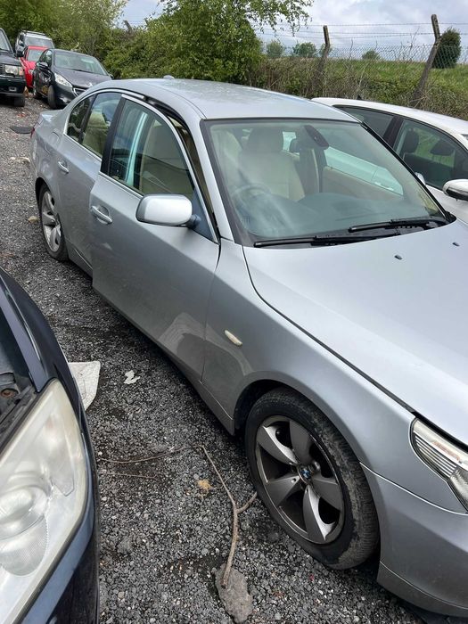 Dezmembrez BMW seria 5 2.0D cod M47 cutie automată