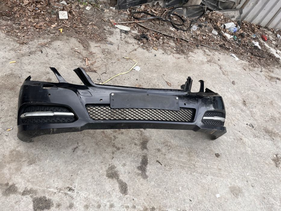 Предна броня Мерцедес Е W212 черна 197