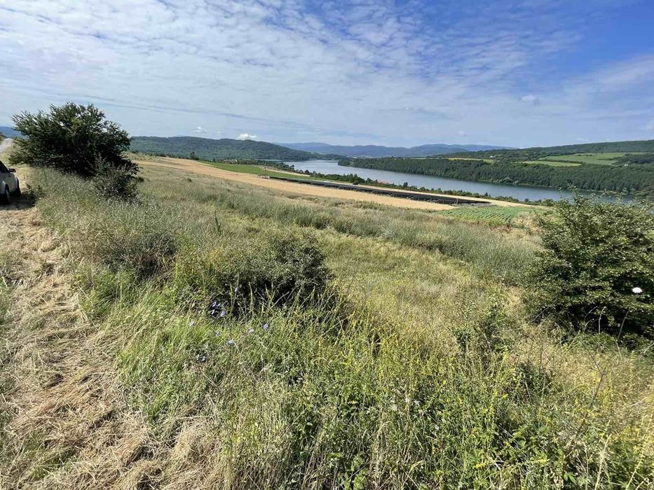 Продава се Парцел в с. Ковачевци, Област Перник - 1680 кв.м за 12 €/кв.м - Снимка #2