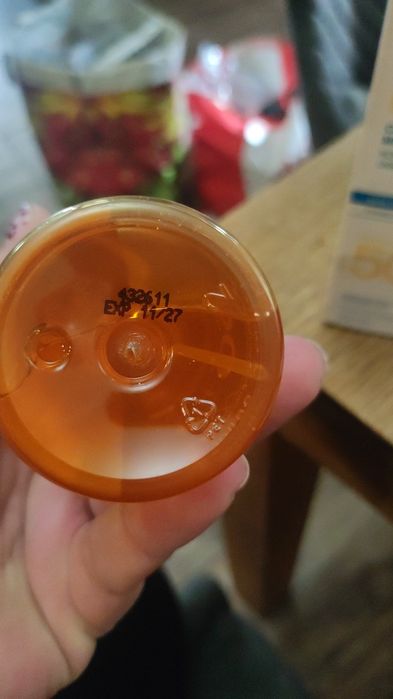 Uriage ,сухо олио и крем с SpF 50