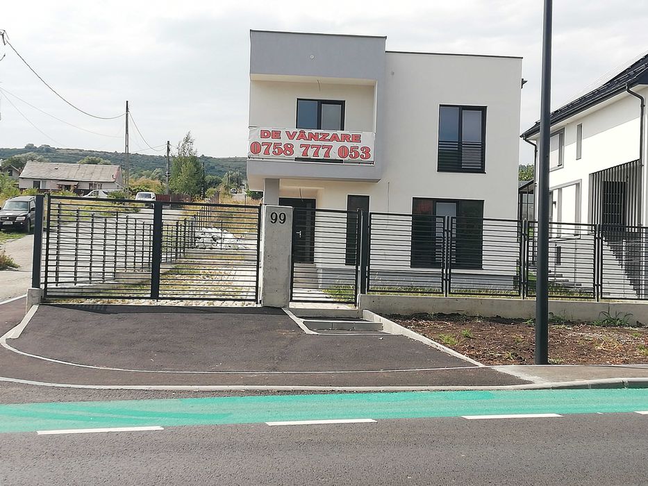 Vand casa clasa energetica A casa verde str.Valea Chintaului 99