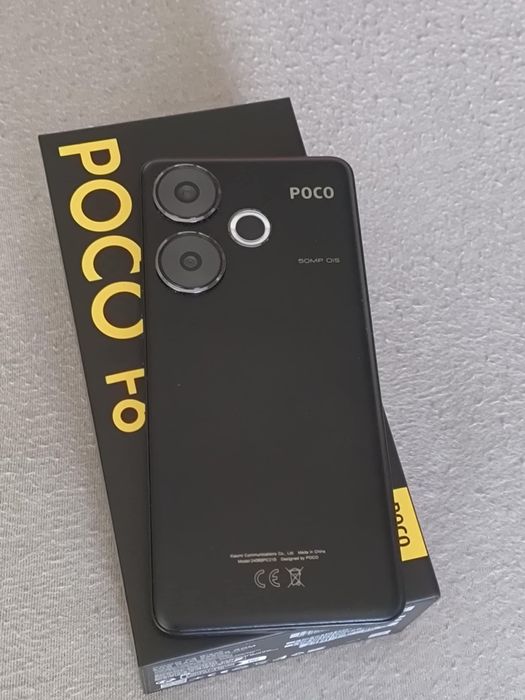 Poco F6, 8 GB RAM + 256 GB