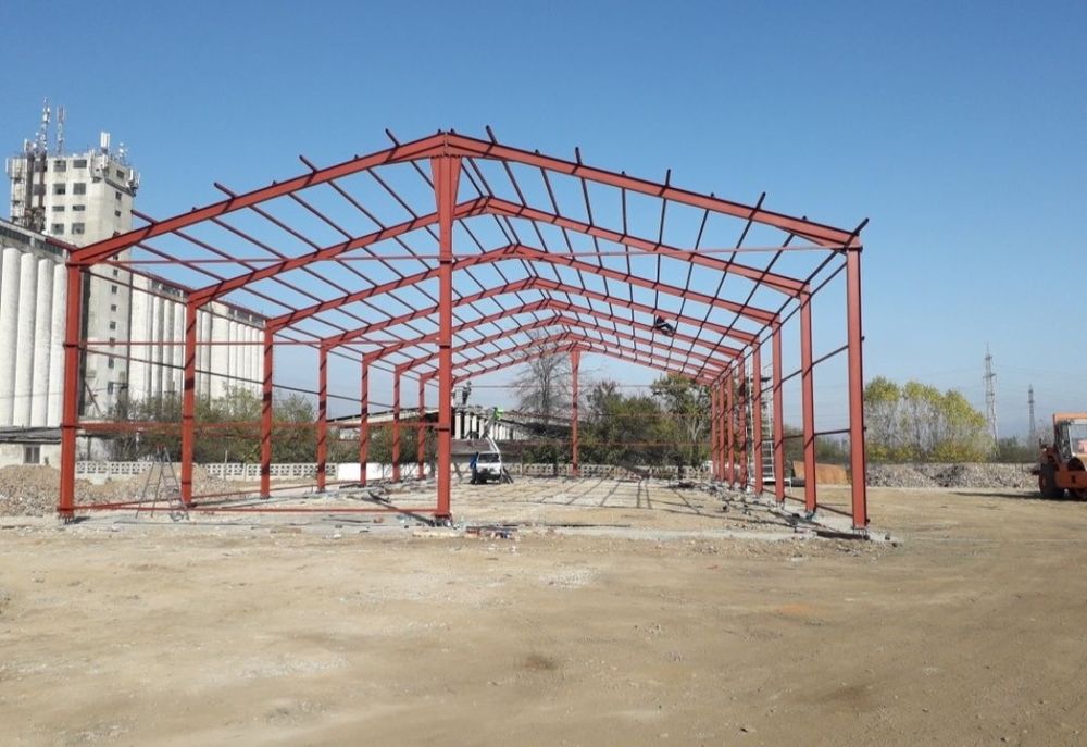 Vand o gama variata de hale si structuri metalice.
Vindem din stoc pro