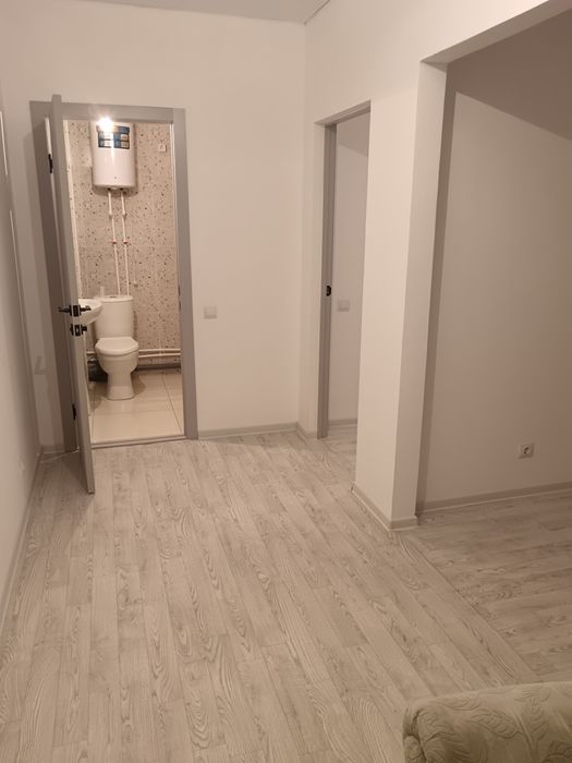 Сдам 1 комн.квартиру 100+ком.