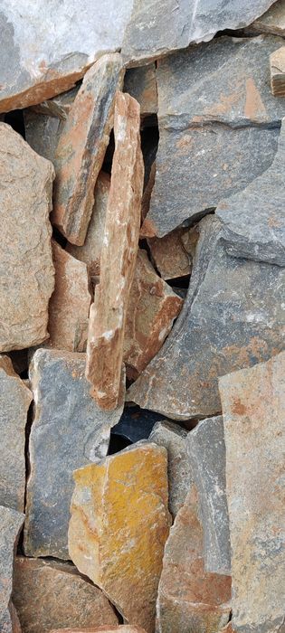 Depozit Travertin,Marmura,Granit,Ardezie,Piatra Cubica