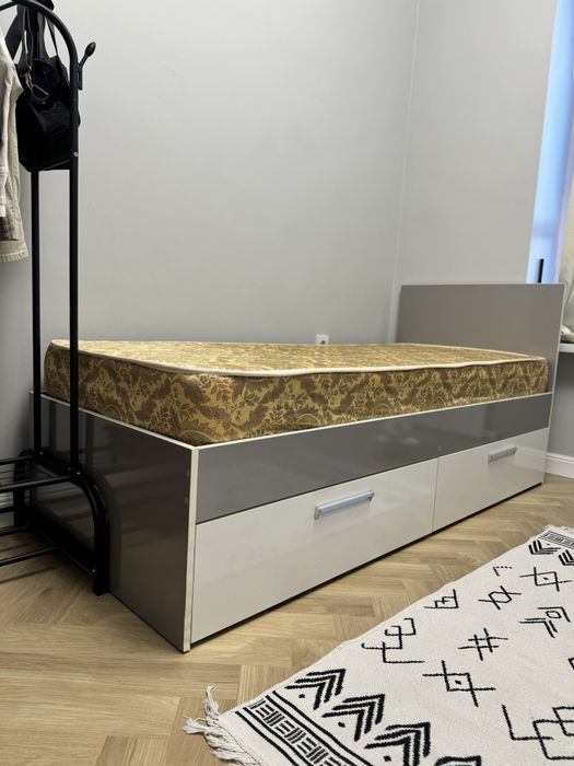 Кроват 1 адамдық.