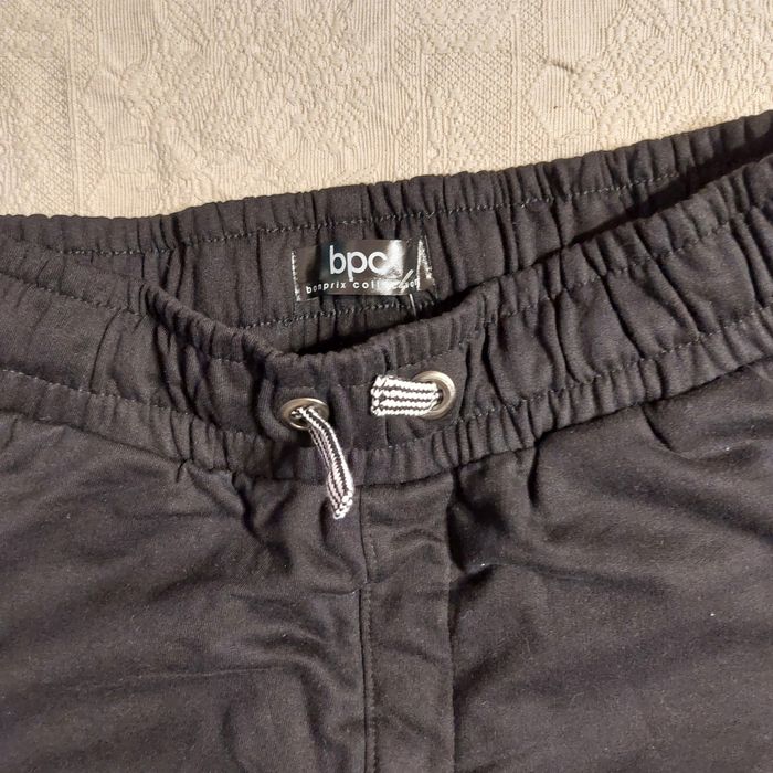Pantaloni sport/casual baieti, noi, 14 ani, 164cm