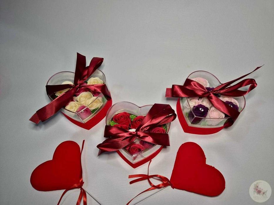 Aranjamente florale pentru V-day si Dragobete