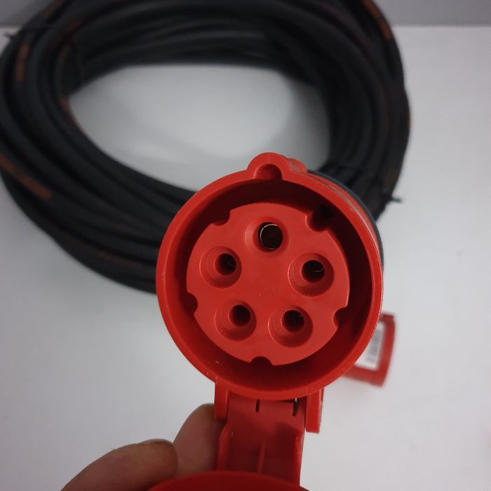 Cablu prelungitor trifazic Nexans Titanex 90° Germany 25M