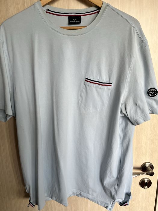 Нови маркови тениски Теодор XL