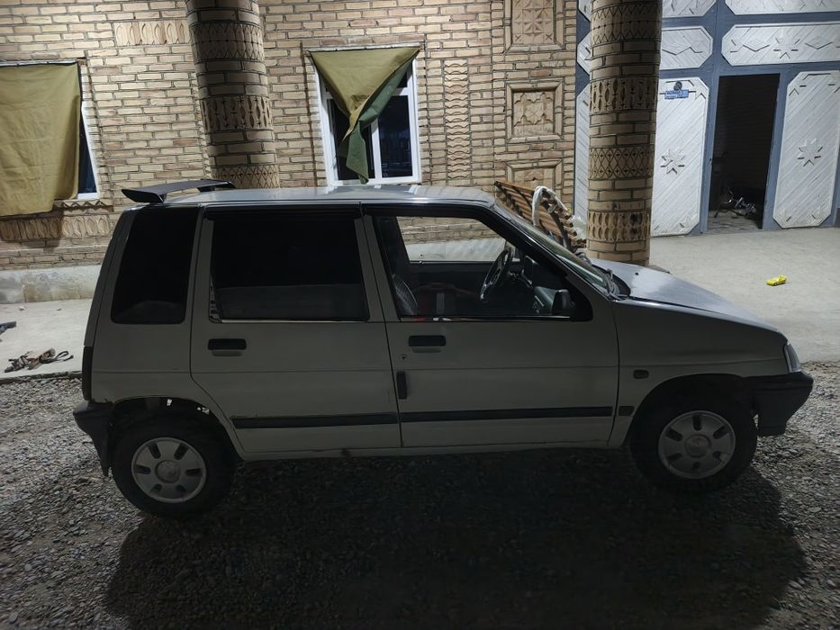 Тико сотилади 2001 йил
