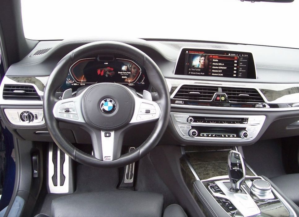 BMW Seria 7 2021 — imagine 4