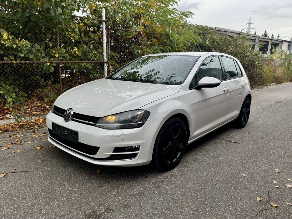 Vw Golf 7 1.4 tsi 140 cai xenon, distronic, navigatie, masaj
