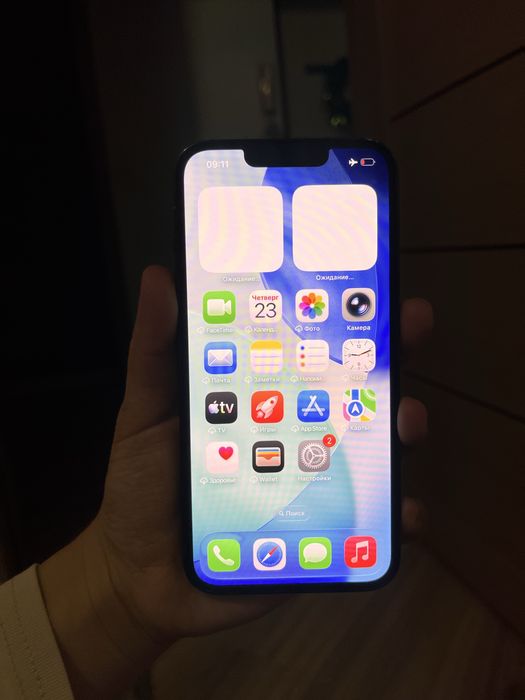 Продам айфон 13 без коробки