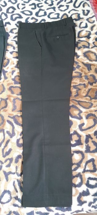 Продам классический брюки.