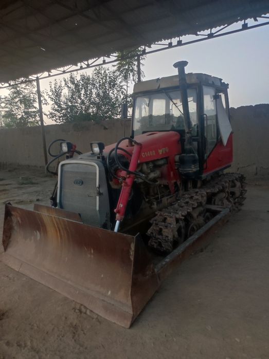 Булдозер Yto Юто