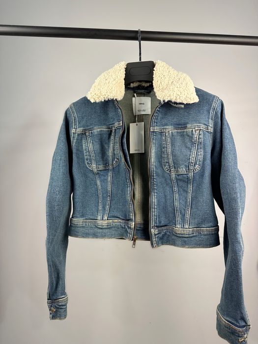 MANGO дамско късо яке с цип и яка от каракул