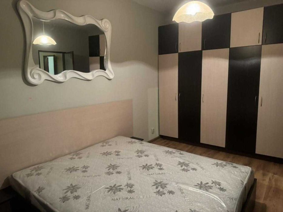 Дава се под наем Тристаен апартамент в Пловдив, Кършияка - 86 кв.м за 399 € - Снимка #3