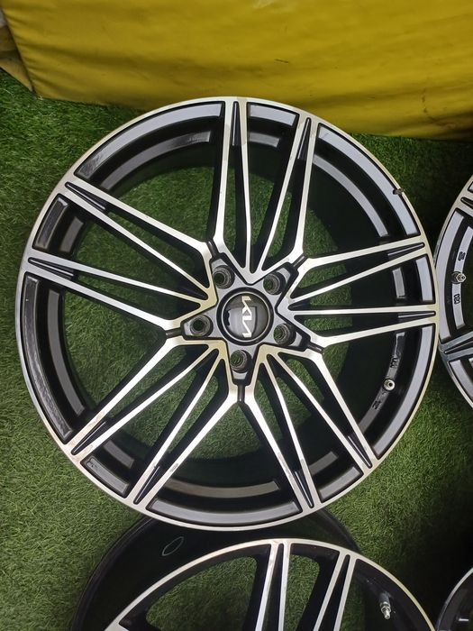 Диски R19 5x114.3 на Kia и другие.