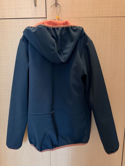 Jacheta pentru Softshell cu gluga impermeabila Jack Wolfskin. 152
