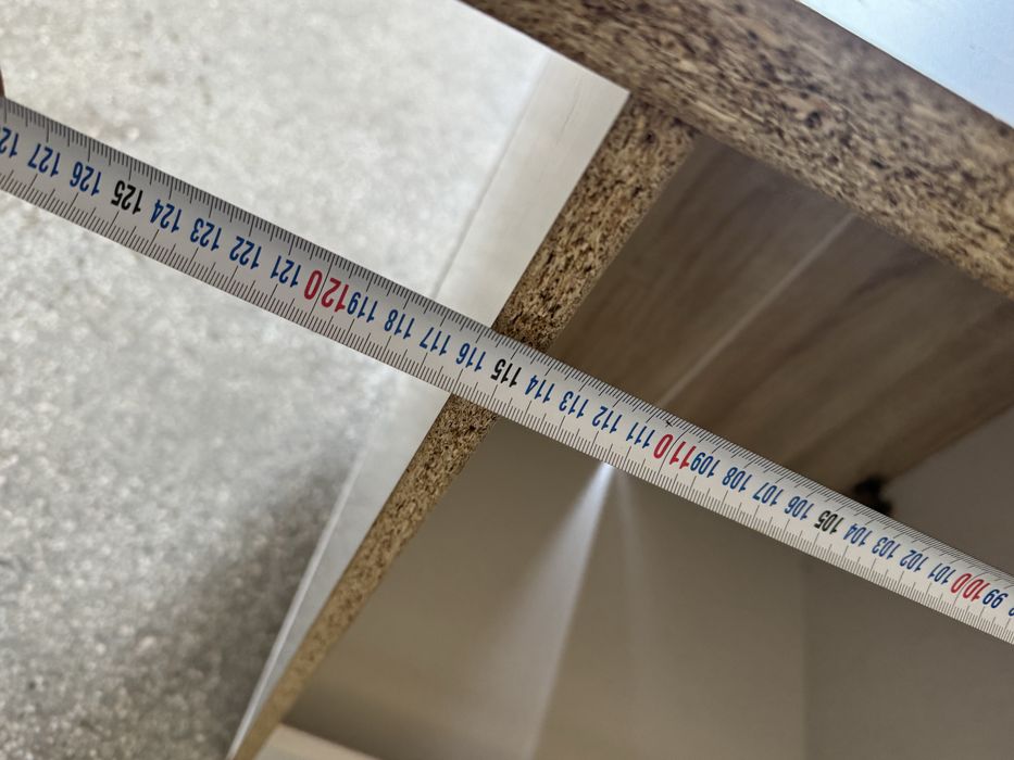 Mobilier de bucătărie complet – cu chiuvetă și baterie cu încălzire instant